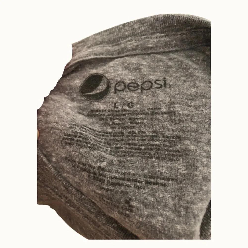 Pepsi Logo Men’s Grey Graphic Tee Shirt Sz Large - Picture 5 of 5
